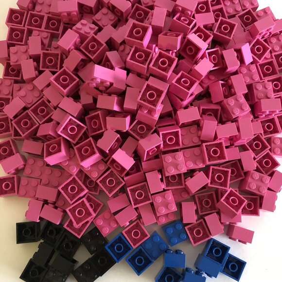 369 LEGO Basic Bricks Blocks 2x2 Pink Blue Black Bulk Lot Great Condition - Picture 2 of 7